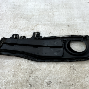 BMW 3 Series F30 F31 LCI Front Bumper Right Fog Light Grille 15-18 51117396886 - Image 6