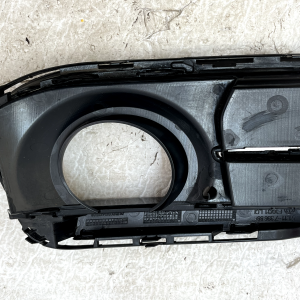 BMW 3 Series F30 F31 LCI Front Bumper Right Fog Light Grille 15-18 51117396886 - Image 7