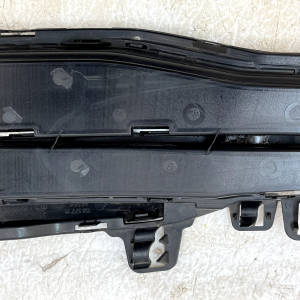 BMW 3 Series F30 F31 LCI Front Bumper Right Fog Light Grille 15-18 51117396886 - Image 9