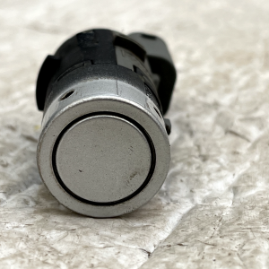 BMW 5 Series E60 E61 Front PDC Parking Sensor 6989071 Genuine - Image 6