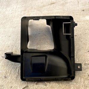 BMW 5-Series GT F07 Front Right Radiator Air Intake Tube 2009-2012 51748051236 - Image 6