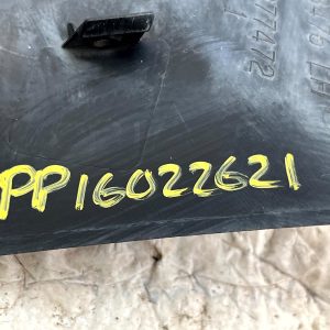 DAF XF Front Left Lower Grille Towing Eye Cap Cover 2012 TO 2021 1798476 Genuine - Image 15