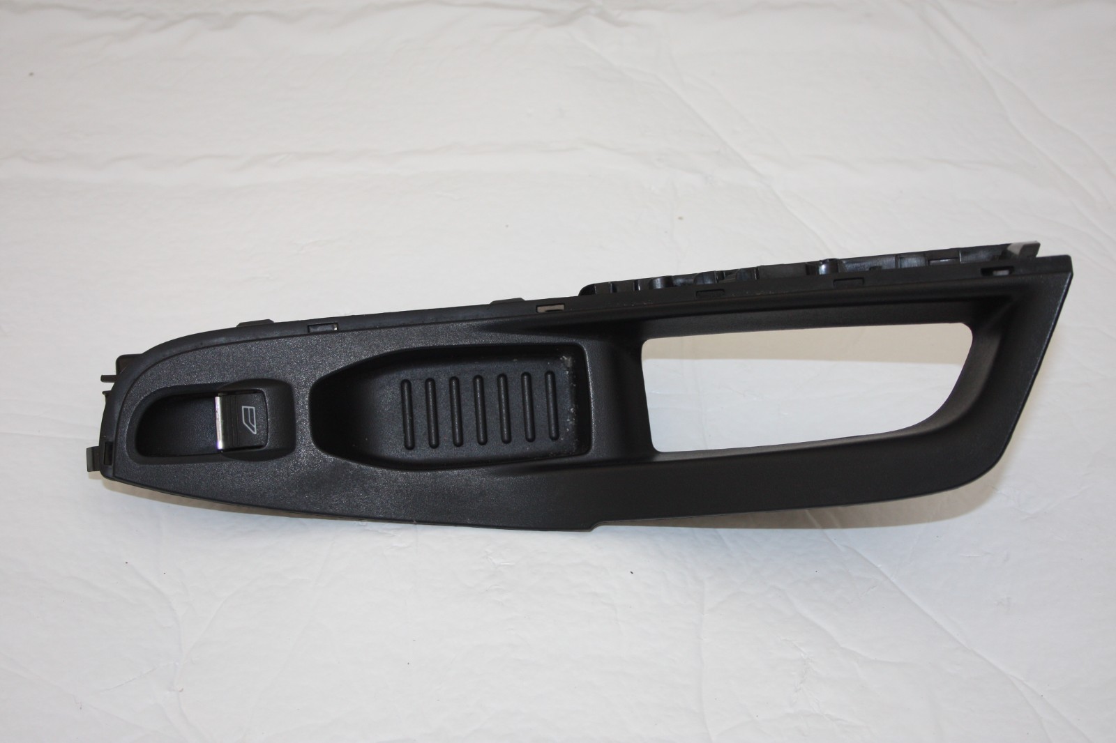 Ford Fiesta Front Left Window Switch 2013 TO 2017 C1BB-A240A41 Genuine