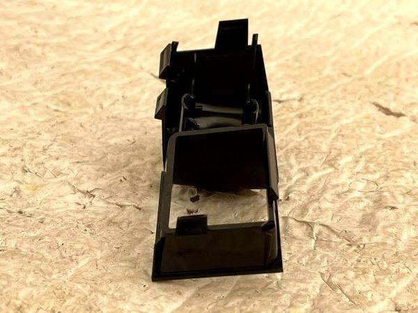Ford Focus Mk4 Front Right Parking Sensor Mount Bracket NX7T 15K872 BB Genuine 178507815493 10