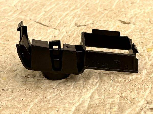 Ford Focus Mk4 Front Right Parking Sensor Mount Bracket NX7T 15K872 BB Genuine 178507815493 9