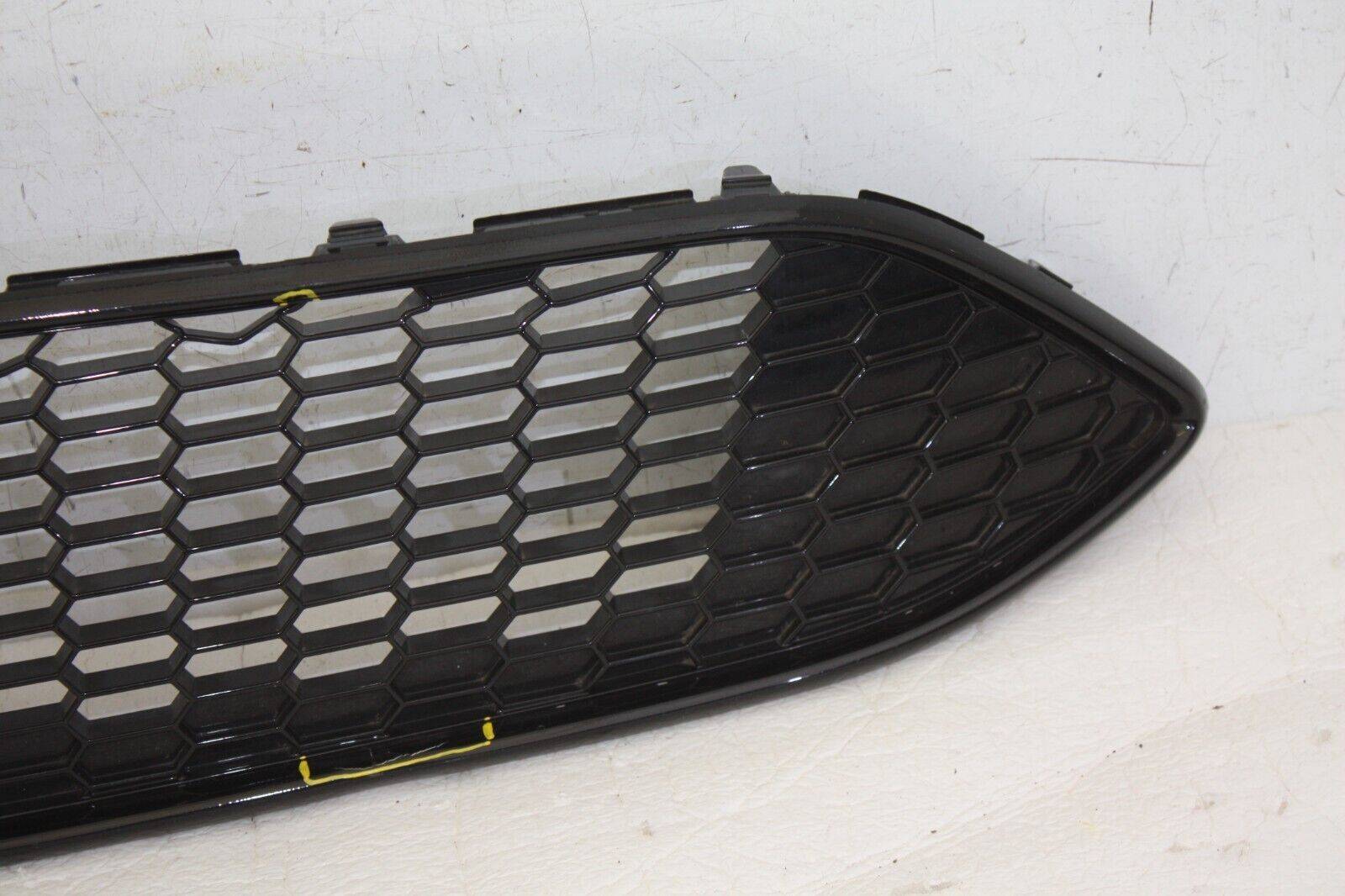 Ford-Focus-Zetec-S-Front-Bumper-Grill-2014-TO-2018-F1EJ-8200-A1-Genuine-DAMAGED-176409406613-2