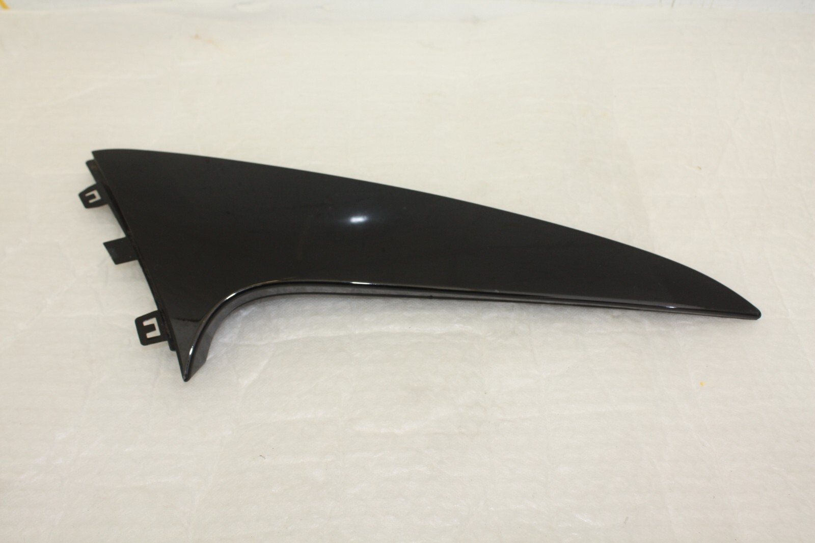 Ford Kuga Rear Tailgate Spoiler Right Corner Trim 20-24 LV4B-S442A92-ABW Genuine