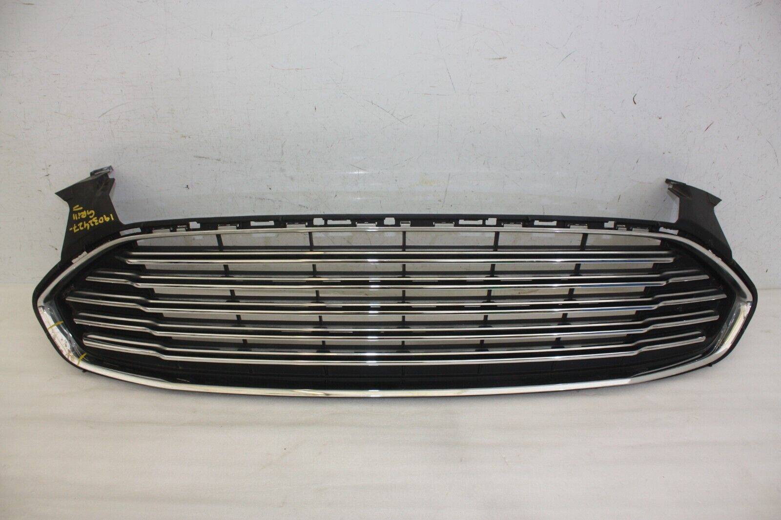 Ford Mondeo Front Bumper Grill DS73 8150 J Genuine DAMAGED 176295650993