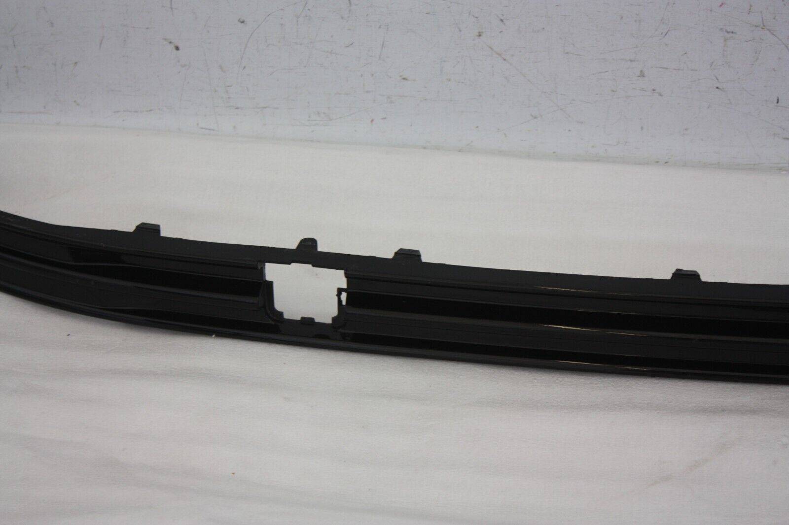 Ford-Mondeo-Rear-Bumper-Center-Pad-2015-TO-2019-DS73-17K922-T-Genuine-176295597913-5