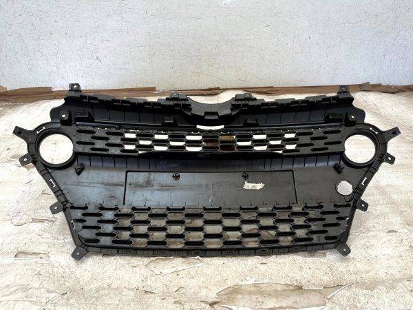 Hyundai i10 Front Bumper Center Grille 2016 TO 2020 86569 B9500 Genuine 178507836413 11