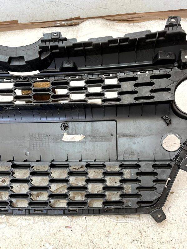 Hyundai i10 Front Bumper Center Grille 2016 TO 2020 86569 B9500 Genuine 178507836413 15