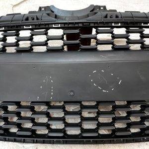 Hyundai i10 Front Bumper Center Grille 2016 TO 2020 86569-B9500 Genuine - Image 4