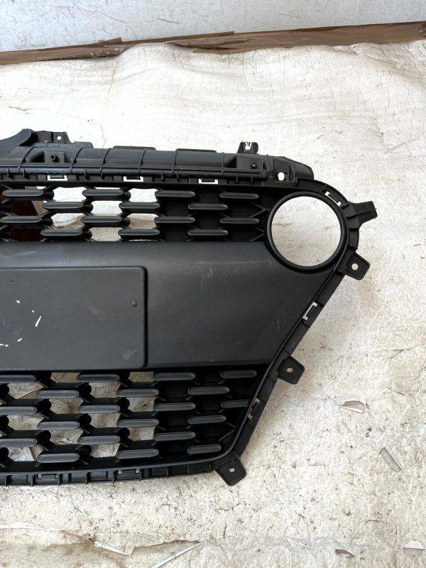Hyundai i10 Front Bumper Center Grille 2016 TO 2020 86569 B9500 Genuine 178507836413 6