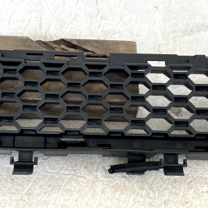 Jaguar F Pace X761 Front Bumper Lower Grille 2016 TO 2021 HK8M-17H750-A Genuine - Image 10