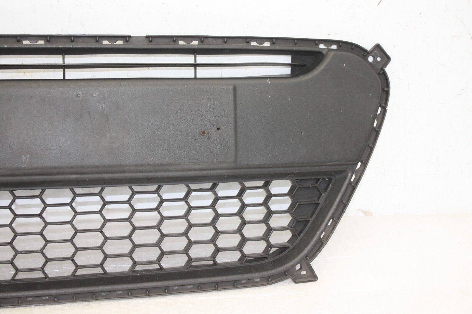 Kia-Picanto-Front-Bumper-Lower-Grill-2011-TO-2015-86569-1Y000-Genuine-DAMAGED-176319954983-2