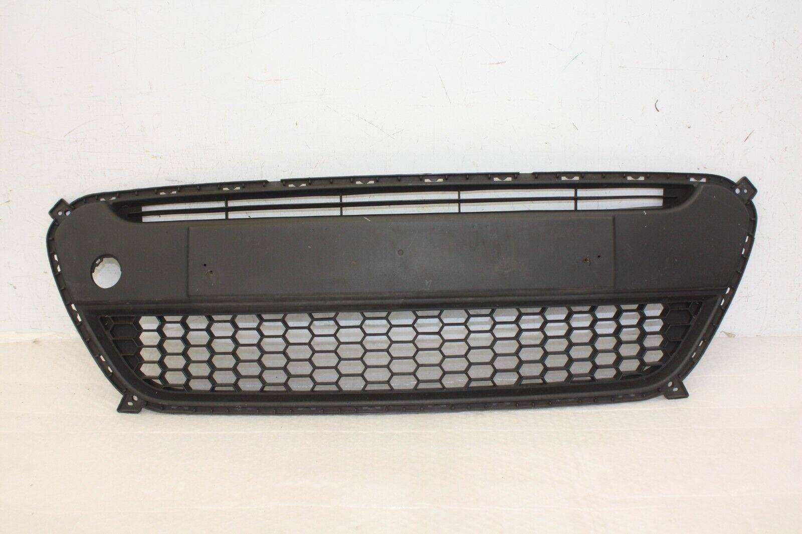 Kia-Picanto-Front-Bumper-Lower-Grill-2011-TO-2015-86569-1Y000-Genuine-DAMAGED-176319954983