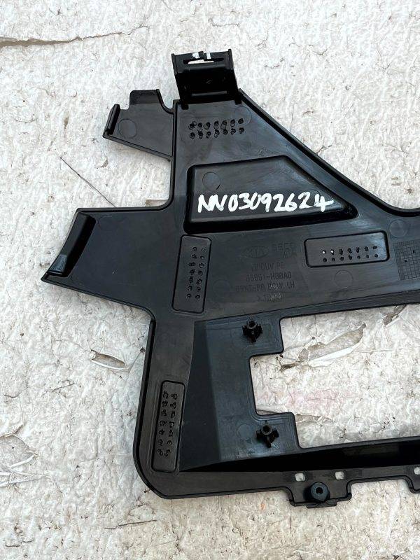 Kia Stonic Rear Bumper Left Side Inner Mount Bracket 2024 ON 86651 H8BA0 Genuine 178530148333 6