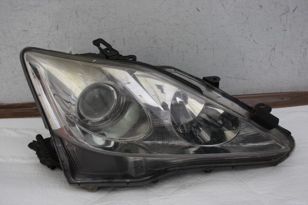 LEXUS-IS250-IS350-Right-Side-Headlight-2006-to-2008-Genuine-DAMAGED-177494494613
