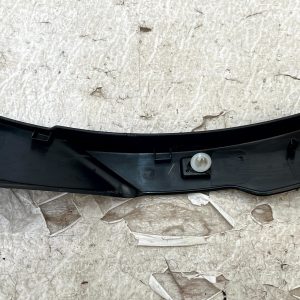 LR Discovery 5 L462 Rear Left Wheel Arch Trim 2017 Onward HY3M-290E23-A Genuine 28 LR Discovery 5 L462 Rear Left Wheel Arch Trim 2017 Onward HY3M-290E23-A Genuine - Image 12