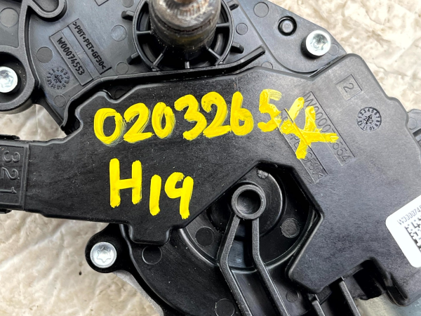 LR Discovery 5 L462 Rear Windscreen Wiper Motor 2017 ON HY32 17404 AA Genuine 178560614303 14