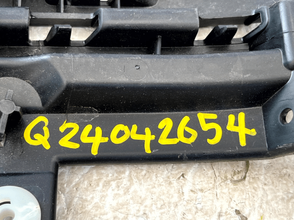 LR Range Rover L405 Rear Bumper Right Bracket 2012-2018 CK52-17A881-AE Genuine 14 LR Range Rover L405 Rear Bumper Right Bracket 2012 2018 CK52 17A881 AE Genuine 178507815523 15