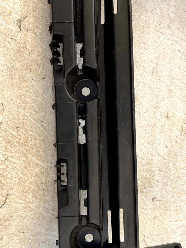 LR Range Rover L405 Rear Bumper Right Bracket 2012-2018 CK52-17A881-AE Genuine 3 LR Range Rover L405 Rear Bumper Right Bracket 2012 2018 CK52 17A881 AE Genuine 178507815523 4