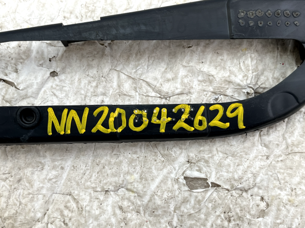LR Range Rover Rear Bumper Right Wiring Loom Bracket M8E2-5E002-A Genuine 10 LR Range Rover Rear Bumper Right Wiring Loom Bracket M8E2 5E002 A Genuine 178560614223 11