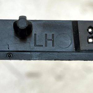 LR Range Rover Vogue Rear Left Bumper Wiring Loom Bracket M8E2-5E003-A Genuine - Image 9