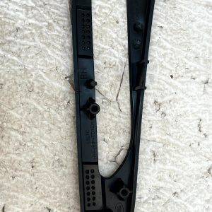 LR Range Vogue Rover Rear Bumper Right Wiring Loom Bracket M8E2-5E002-A Genuine - Image 7