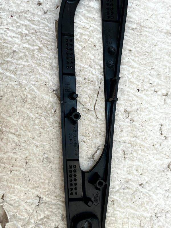 LR Range Vogue Rover Rear Bumper Right Wiring Loom Bracket M8E2 5E002 A Genuine 178510038853 7
