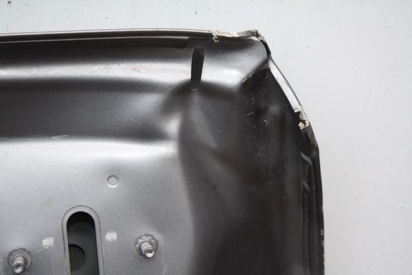 Land Rover Defender Bonnet L663 2020-on damaged 17 Land Rover Defender Bonnet L663 2020 on damaged 178256912003 18