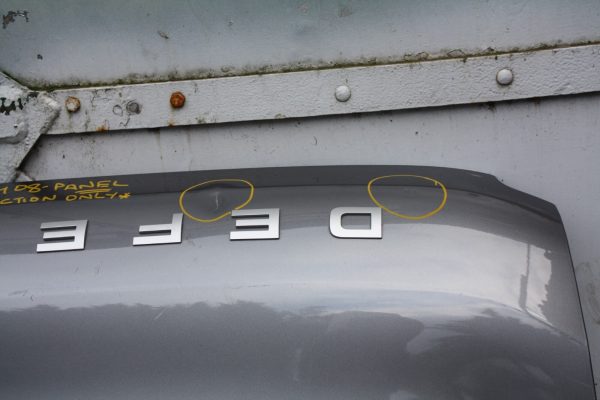 Land Rover Defender Bonnet L663 2020-on damaged 5 Land Rover Defender Bonnet L663 2020 on damaged 178256912003 6