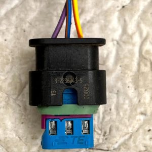 Land Rover Defender Discovery PDC Parking Sensor Plug Connector 2236343 Genuine - Image 3