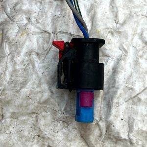 Land Rover Defender Discovery Parking Sensor Plug Connector 3-2236343-5 Genuine 13 Land Rover Defender Discovery Parking Sensor Plug Connector 3-2236343-5 Genuine - Image 5