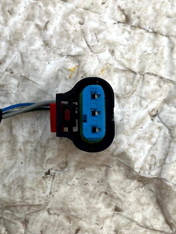 Land Rover Defender Discovery Parking Sensor Plug Connector 3-2236343-5 Genuine 6 Land Rover Defender Discovery Parking Sensor Plug Connector 3 2236343 5 Genuine 178321930313 7