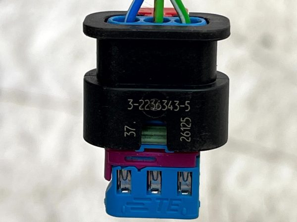 Land Rover Defender Discovery Parking Sensor Plug Connector 3 2236343 5 Genuine 178502786493 8
