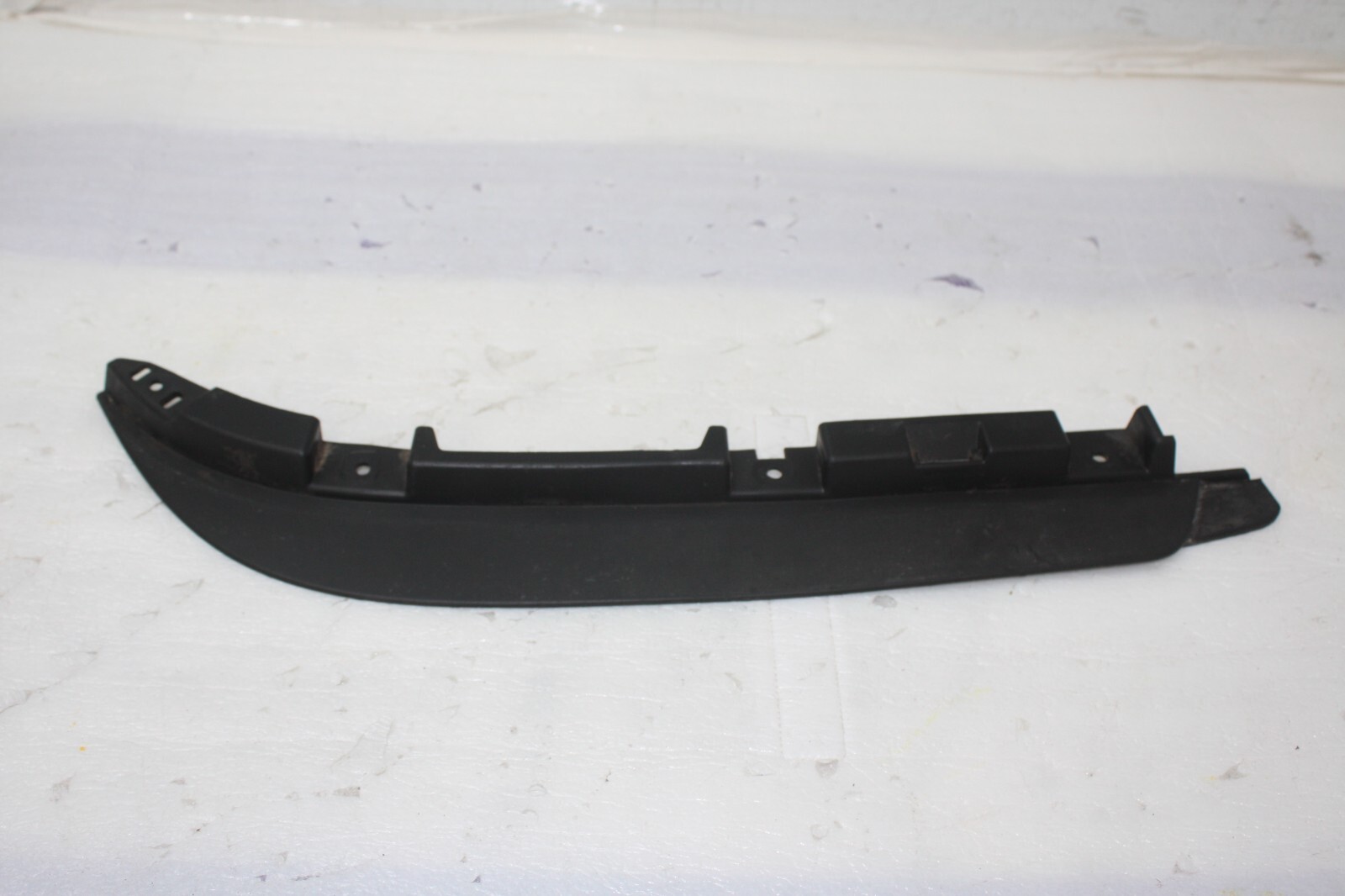 Land Rover Defender Front Bumper Right Side Trim 2020 ON L8B2-17F017-A Genuine