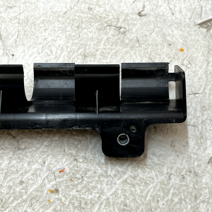 Land Rover Defender Front Left Air Duct Deflector Mount LPLA-9Y475-AD Genuine - Image 6