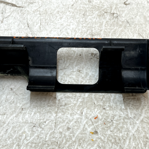 Land Rover Defender Front Left Air Duct Deflector Mount LPLA-9Y475-AD Genuine - Image 10