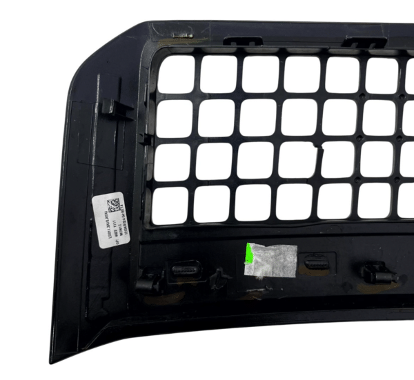 Land Rover Defender Front Left Wing Vent Grille 2020 ON L8B2 280B11 ED Genuine 178510567783 7