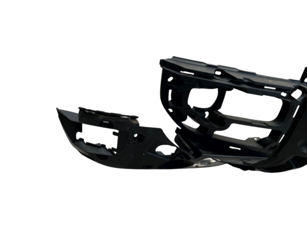 Land Rover Defender L663 Front Bumper Carrier 2020 ON L8B2 17E778 A Genuine 178470157863 2