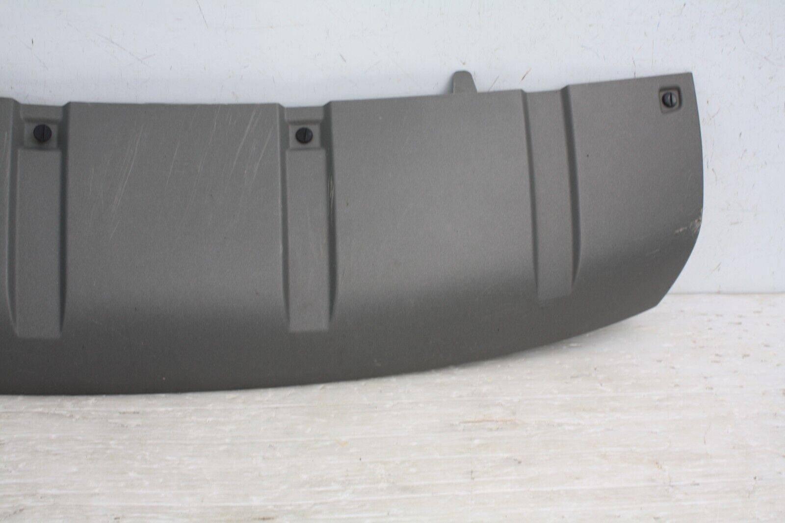 Land-Rover-Discovery-Front-Bumper-Lower-Section-2017-ON-HY32-17F011-AA-SEE-PICS-175918386003-2