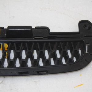 Land Rover Discovery Front Bumper Right Grill 2017 ON HY32-17F816-AA Genuine - Image 3