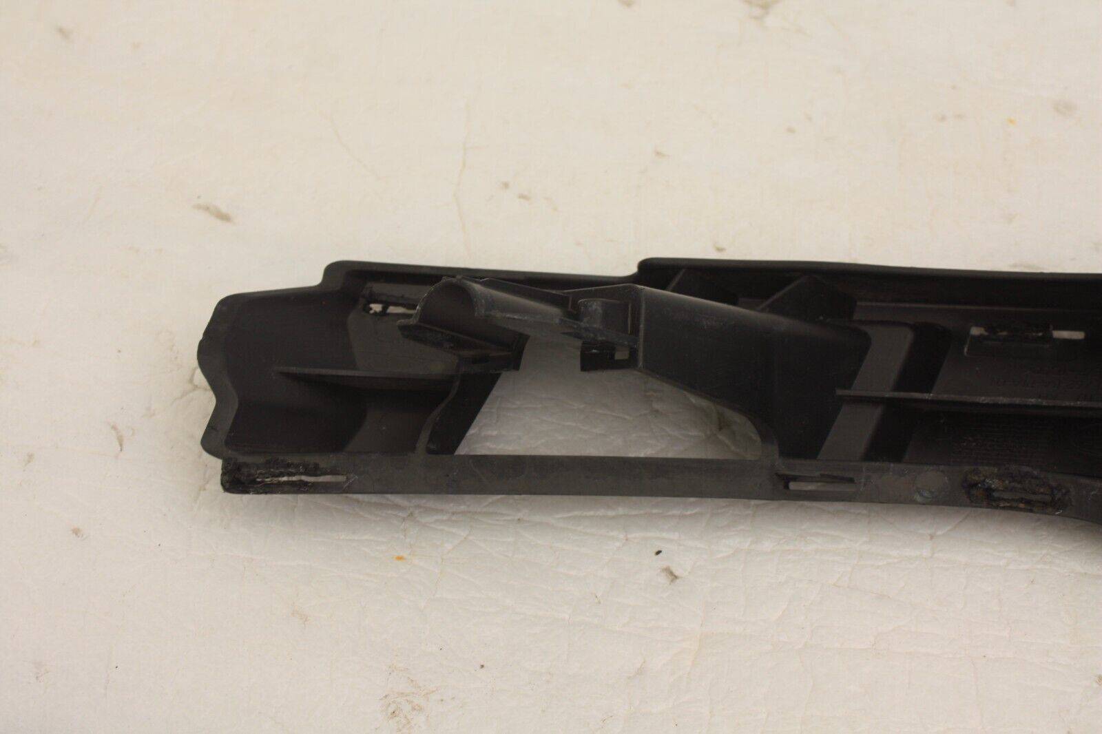 Land-Rover-Discovery-Sport-Front-Bumper-Right-Bracket-FK72-17E762-BA-Genuine-176420159303-6