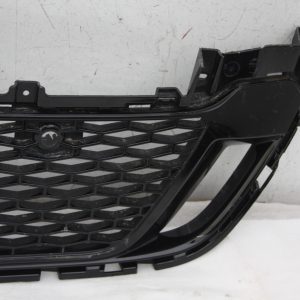Land Rover Discovery Sport L550 Front Bumper Grill 2019 ON LK72-17F791-F DAMAGED - Image 3