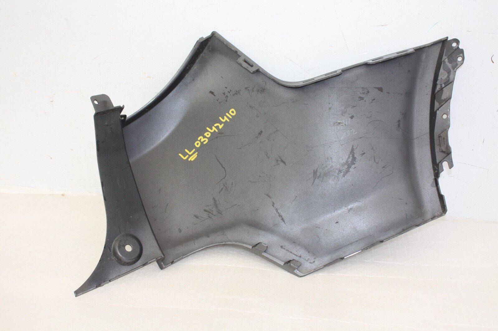 Land-Rover-Discovery-Sport-Rear-Bumper-Left-Side-Corner-2015-2019-FK72-17927-A-176318218193-8