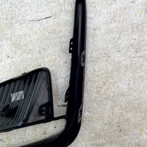 MG MG4 EH32 Front Bumper Right Fog Light Cover Frame 2022 ON 10977790 Genuine - Image 11
