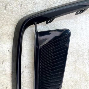MG MG4 EH32 Front Bumper Right Fog Light Cover Frame 2022 ON 10977790 Genuine - Image 4