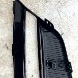 MG MG4 EH32 Front Bumper Right Fog Light Cover Frame 2022 ON 10977790 Genuine - Image 8