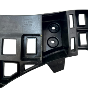 MG MG4 Rear Left Bumper Mounting Bracket 2022 ON P11135808 Genuine *DAMAGED* - Image 4